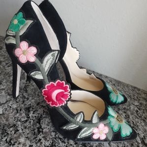 Jessica Simpson heels